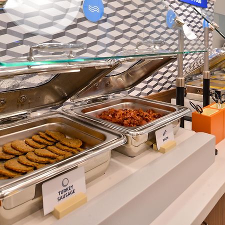 Holiday Inn Express Fairfield By Ihg Esterno foto