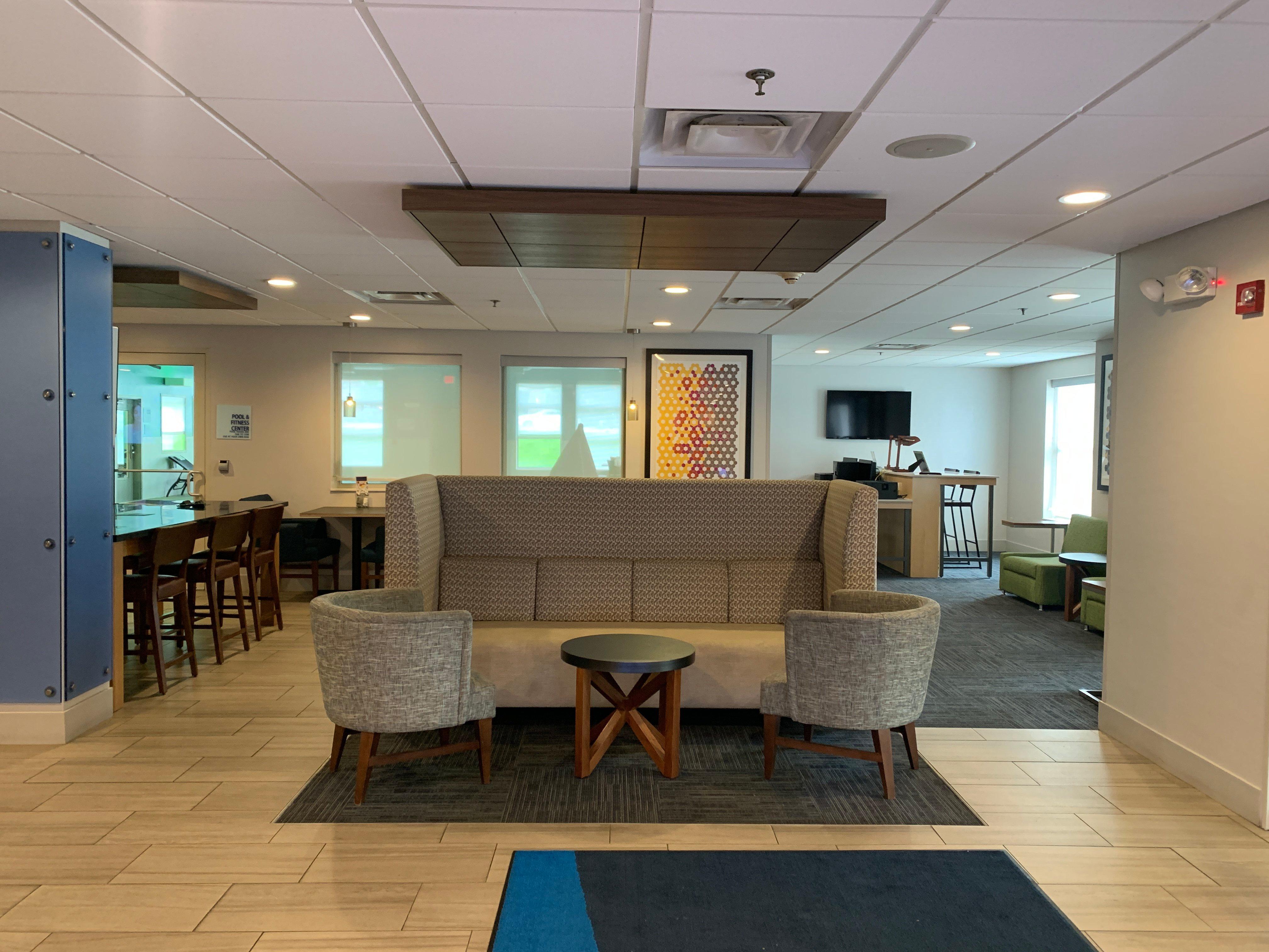 Holiday Inn Express Fairfield By Ihg Esterno foto