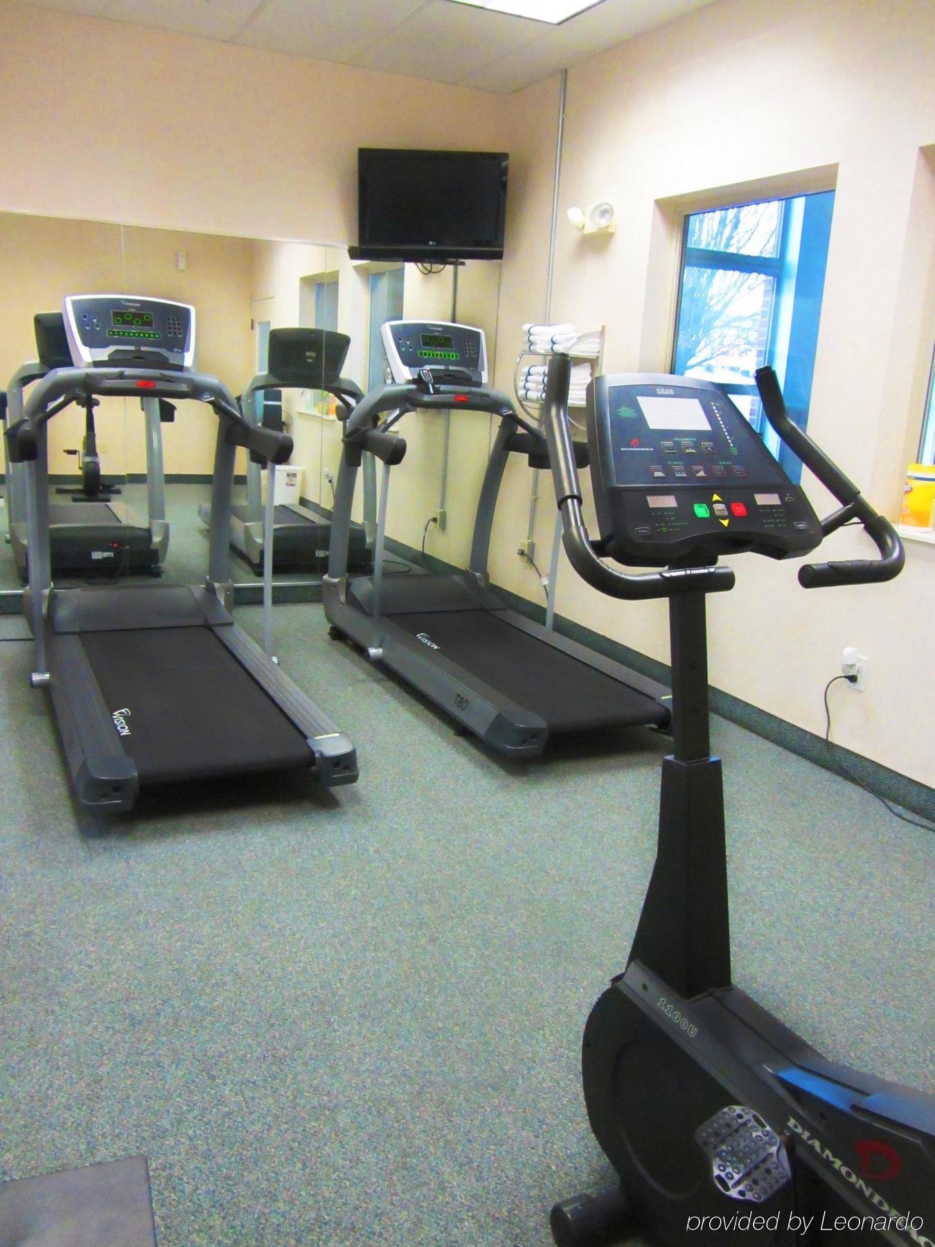 Holiday Inn Express Fairfield By Ihg Esterno foto