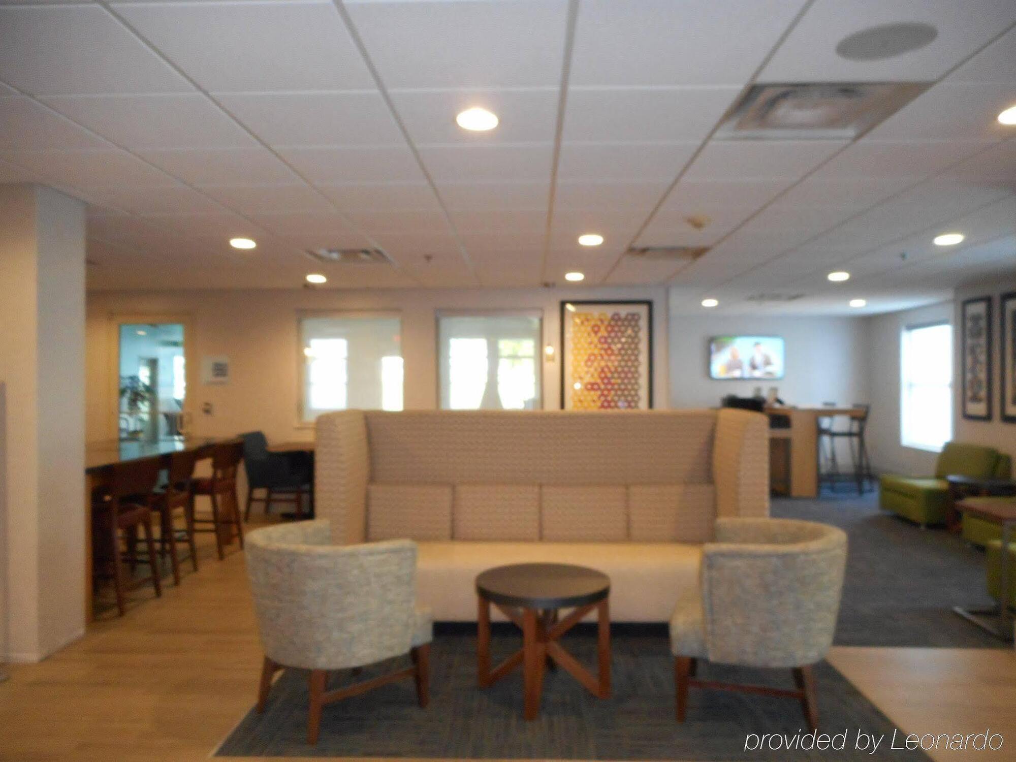 Holiday Inn Express Fairfield By Ihg Esterno foto