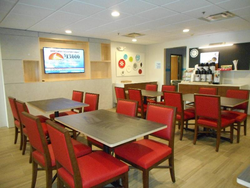 Holiday Inn Express Fairfield By Ihg Esterno foto